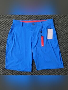 NEW With Tags Redvanly Hanover Short 9" Light Blue Size Medium